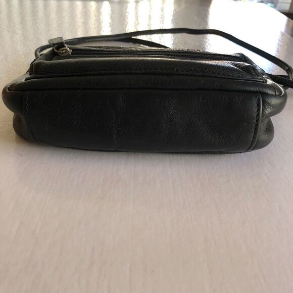 FOSSIL Black Leather Mini Shoulder Bag - Picture 3 of 13